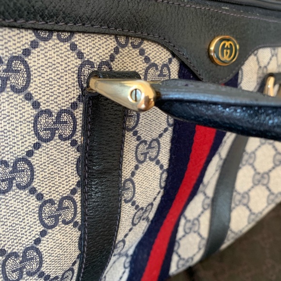 SOLD 🚫 Gucci Navy Boston Speedy Monogram Handbag - Picture 5 of 8